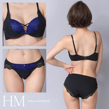 画像をギャラリービューアに読み込む, 女装下着4点セット25