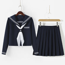 画像をギャラリービューアに読み込む, 女装用セーラー服冬服
